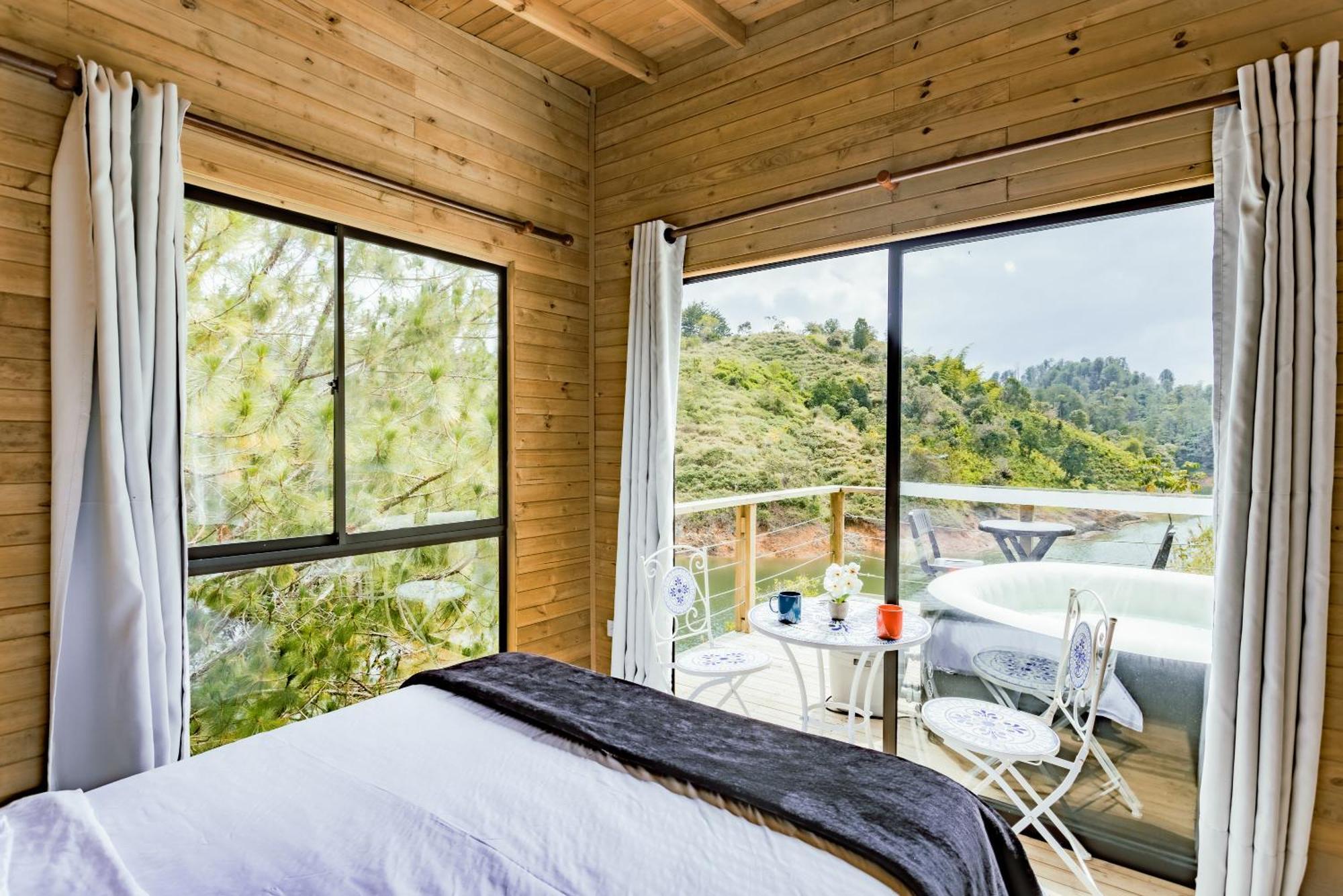 Cabanas Refugio Himalaya Guatapé Exteriör bild