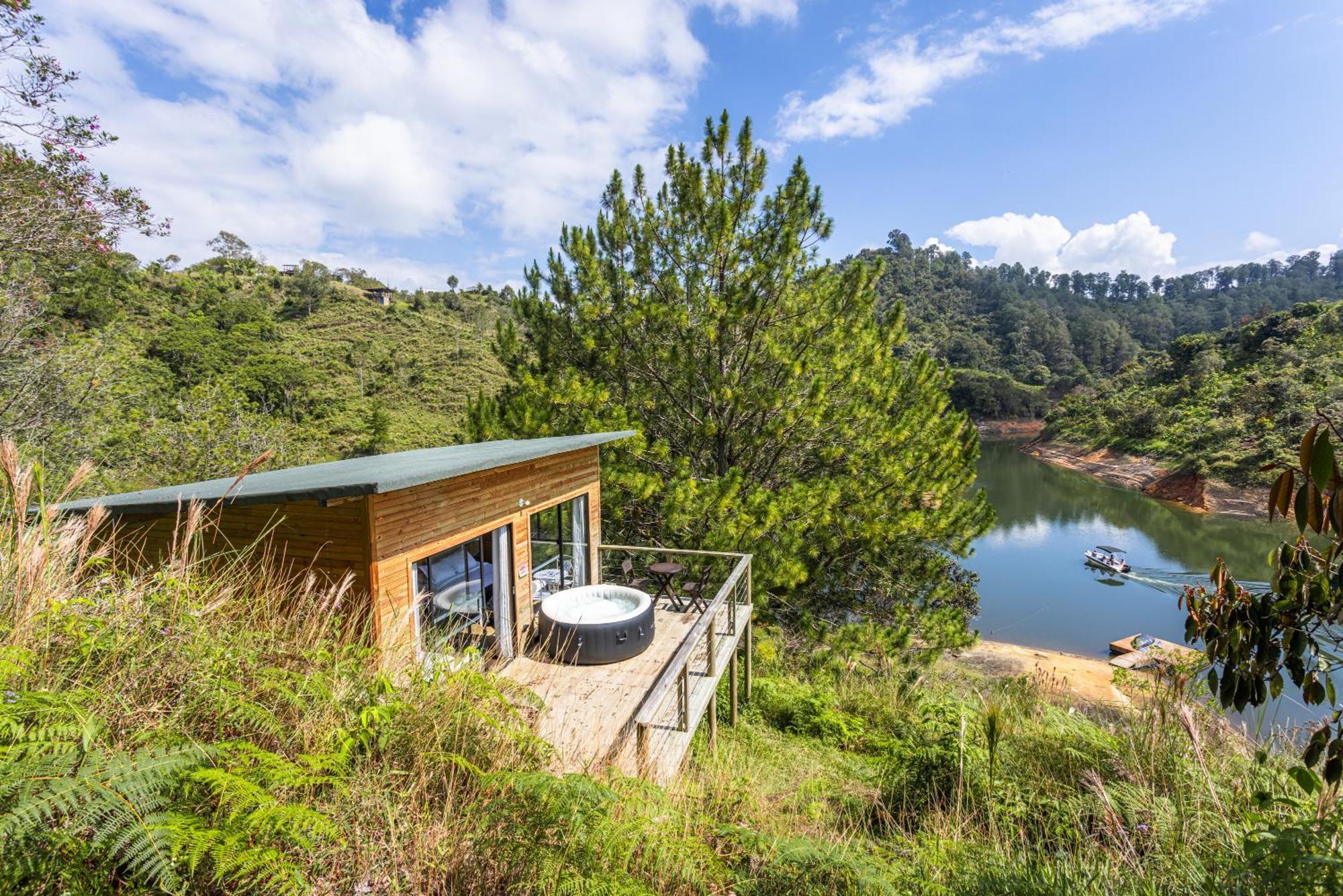 Cabanas Refugio Himalaya Guatapé Exteriör bild